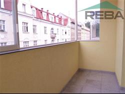 Prodej bytu 2+kk Karlovy Vary. - 2850
